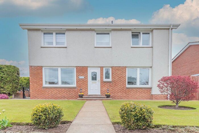 4 Bedroom Detached House For Sale In The Glebe, West Calder, EH55