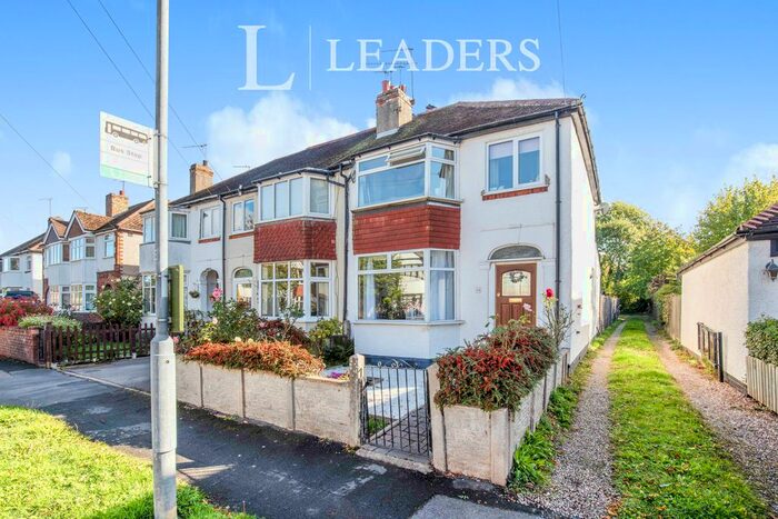 3 Bedroom Semi-Detached House To Rent In Moseley Road, Kenilworth, CV8