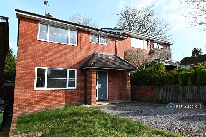 3 Bedroom Detached House To Rent In Dolphin Hill, Winchester, SO21