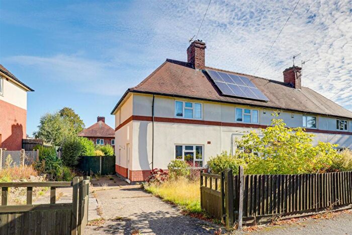 2 Bedroom End Of Terrace House For Sale In Grindon Crescent, Bulwell, Nottinghamshire, NG6