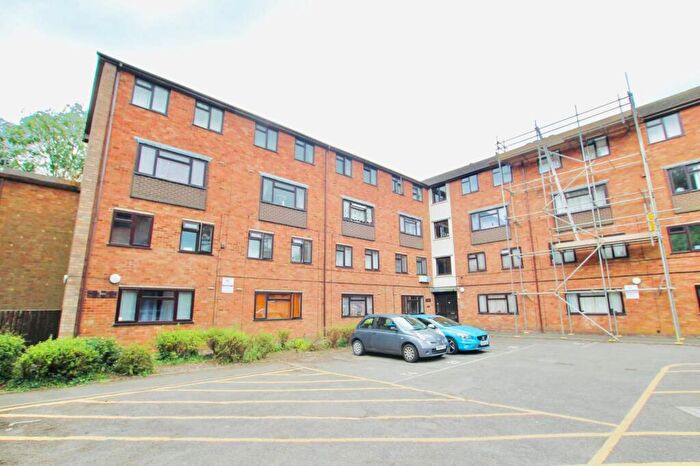 1 Bedroom Flat To Rent In Langdale Court, Tamworth, B77