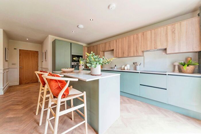 2 Bedroom Detached Bungalow For Sale In Valley Lane, Mansfield, NG18