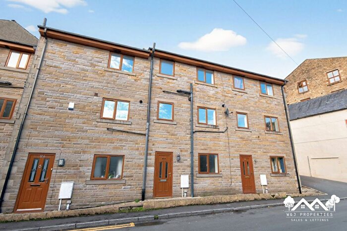 4 Bedroom Terraced House To Rent In Ightenhill Street, Padiham, Burnley, BB12