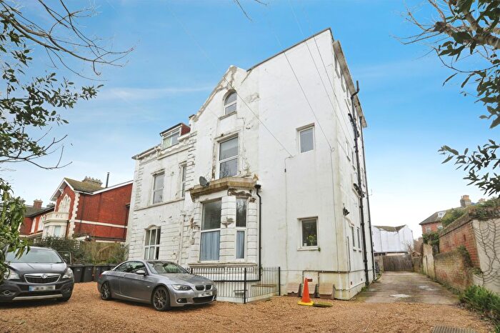1 Bedroom Flat For Sale In Upper Maze Hill, St. Leonards-On-Sea, TN38