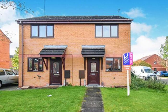 2 Bedroom House To Rent In Dalesgate Close, Littleover, Derby, DE23