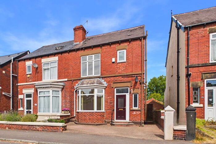 4 Bedroom Semi Detached House For Sale In Holmhirst Road, Sheffield, South Yorkshire, S8