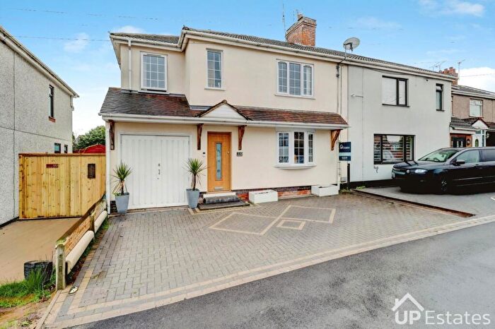 4 Bedroom Semi Detached House For Sale In Clifford Bridge Road, Binley, Coventry, CV3