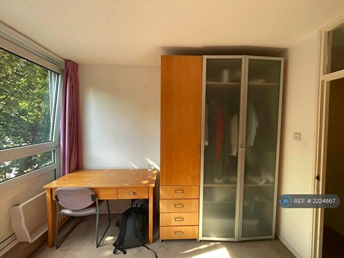 4 Bedroom Flat To Rent In Stanhope Street, London, NW1