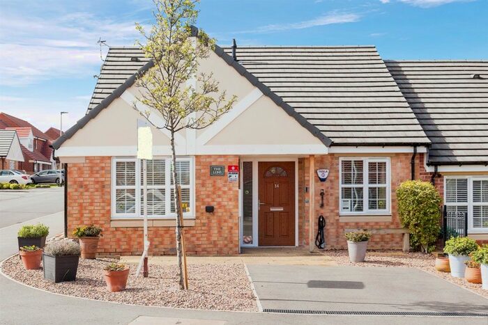 2 Bedroom Terraced Bungalow For Sale In Nevile Drive, Walton, Wakefield, WF2