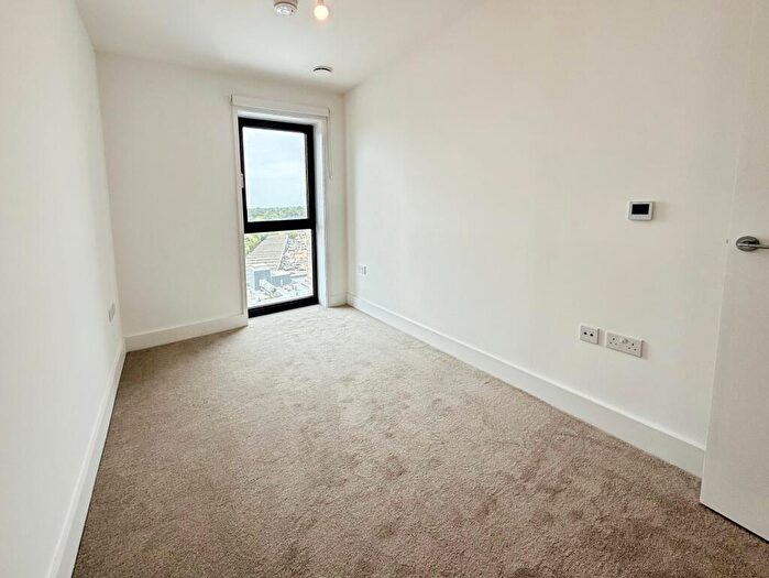 2 Bedroom Apartment To Rent In Burnt Mill, Harlow, CM20