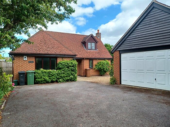 4 Bedroom Detached House To Rent In Crispie, Lamborough Hill, Wootton, Abingdon, Oxfordshire, OX13