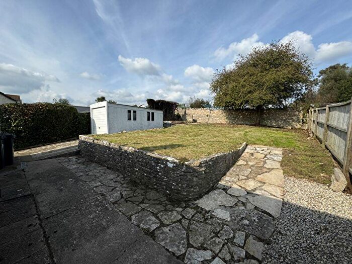 2 Bedroom Detached Bungalow For Sale In Prospect Crescent, Swanage, BH19