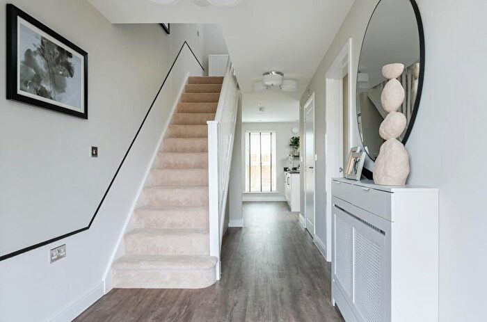 4 Bedroom Detached House For Sale In Smannel Road, Andover, SP11