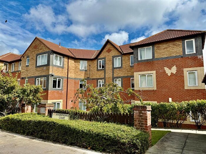 2 Bedroom Flat For Sale In Sheriffs Close, Felling, Gateshead, NE10