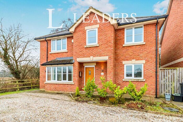 5 Bedroom Detached House To Rent In Mill Brook Close, LL12