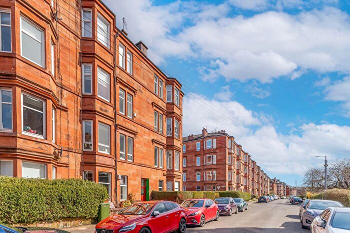 2 Bedroom Apartment For Sale In Cartvale Road, Battlefield, Glasgow, G42