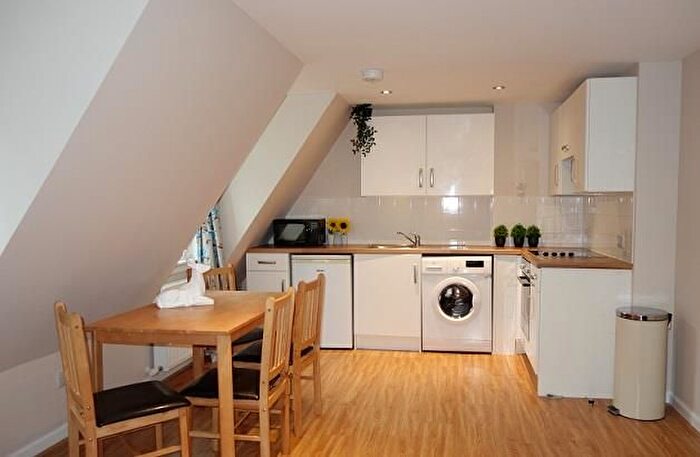 1 Bedroom Flat To Rent In Trinity Street, Aberdeen, AB11