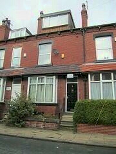 5 Bedroom Terraced House To Rent In Lumley Avenue, Burley, Leeds, LS4
