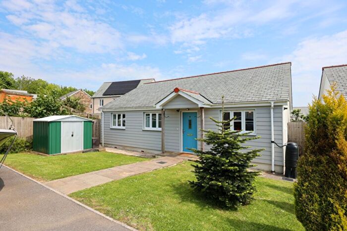 3 Bedroom Bungalow For Sale In Seaways, St Austell, PL25