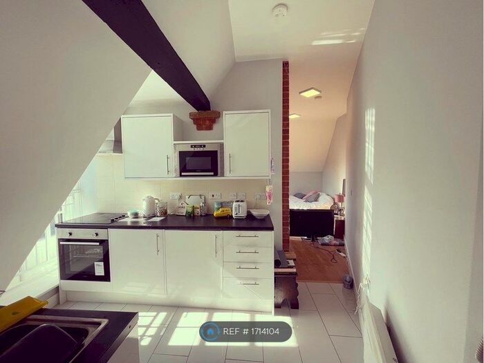 Studio To Rent In Rose &amp; Crown Walk, Saffron Walden, CB10