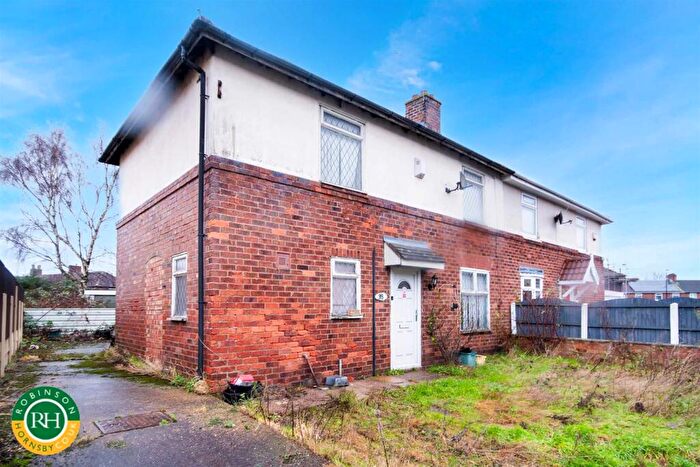 3 Bedroom House For Sale In Haig Crescent, New Rossington, Doncaster, DN11