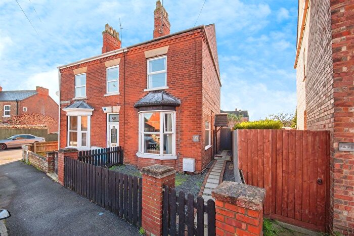 3 Bedroom Semi-Detached House For Sale In Havelock Street, Spalding, PE11