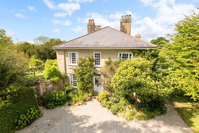 5 Bedroom Detached House For Sale In Clapgate Lane, Slinfold, Horsham, West Sussex, RH13