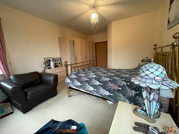 2 Bedroom Apartment To Rent In Dibdale Road West, Dudley, West Midlands, DY1