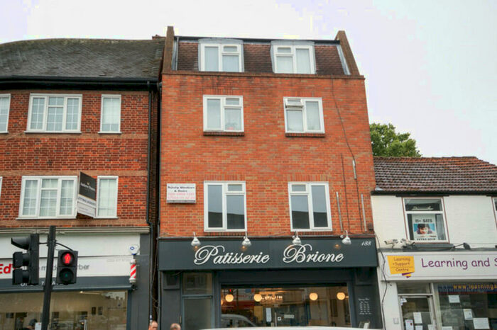 2 Bedroom Flat To Rent In Field End Road, Pinner, HA5