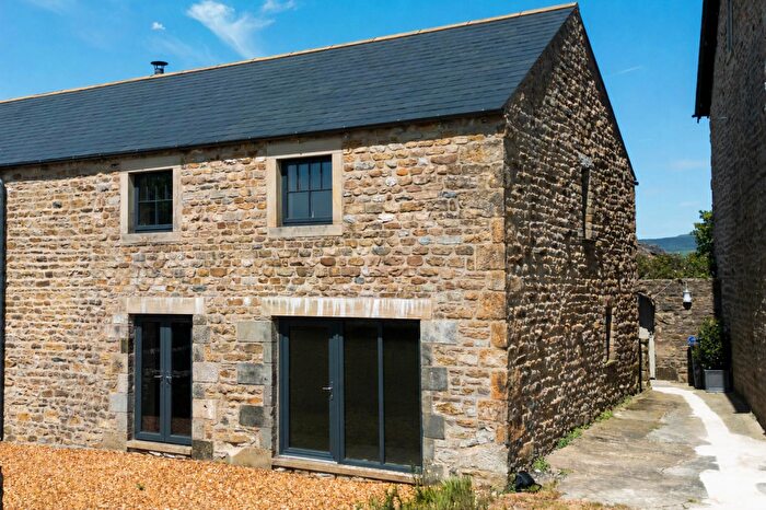 3 Bedroom Barn Conversion For Sale In Keepers Cottage, Bentham, LA2