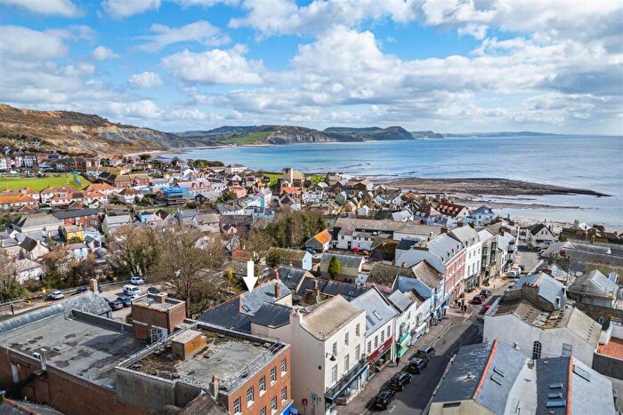 4 Bedroom Apartment For Sale In Lyme Regis, DT7