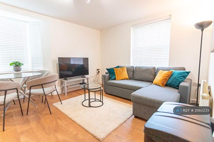 2 Bedroom Flat To Rent In Wilkinson Road, Kempston, Bedford, MK42