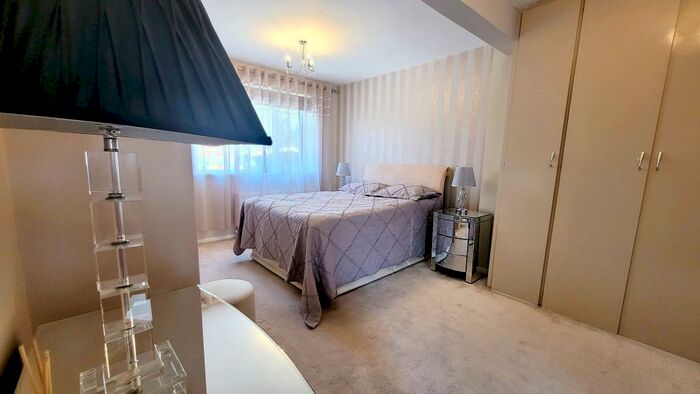 3 Bedroom Detached House To Rent In Broomhall Road, Swinton, M27