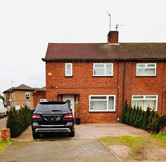 2 Bedroom Property For Sale In Ash Road, Peterborough, PE1