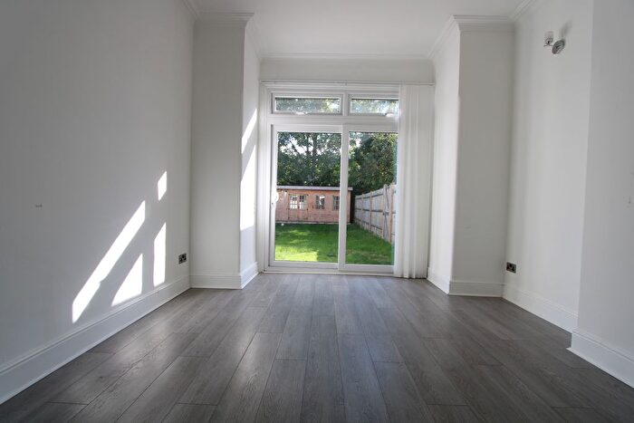 4 Bedroom Terraced House To Rent In Kilmartin Avenue, London, SW16