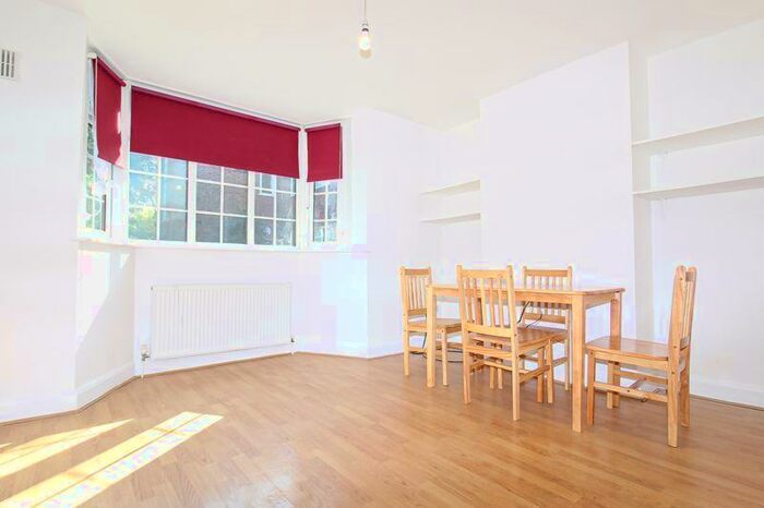 2 Bedroom Flat To Rent In East End Road, London, N3
