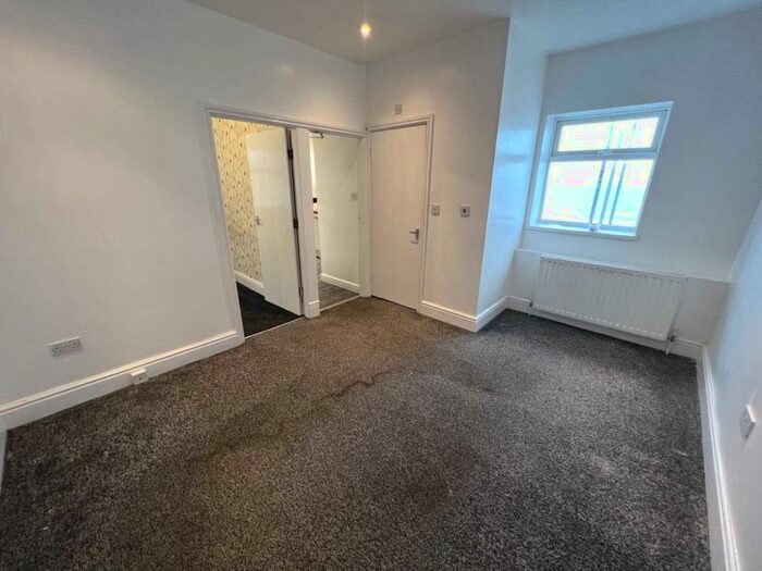 1 Bedroom Flat To Rent In The Promenade, Blackpool, FY1