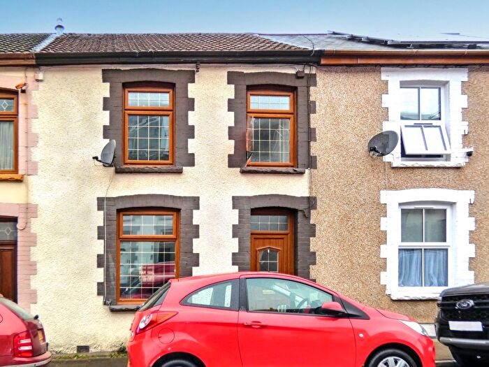 3 Bedroom Terraced House To Rent In Trealaw Road, Trealaw, Tonypandy, CF40