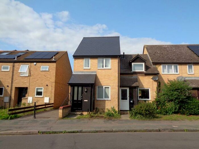 2 Bedroom House To Rent In High Street, Chesterton, Cambridge, CB4