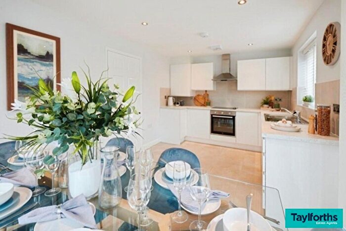 4 Bedroom Detached House For Sale In Bracewell Gardens, New Road, BB18