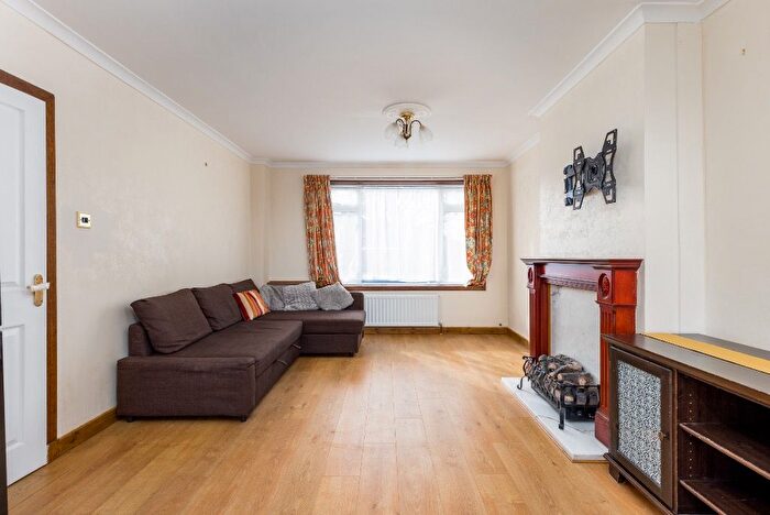 3 Bedroom Terraced House To Rent In Redhall Crescent, Kingsknowe, Edinburgh, EH14