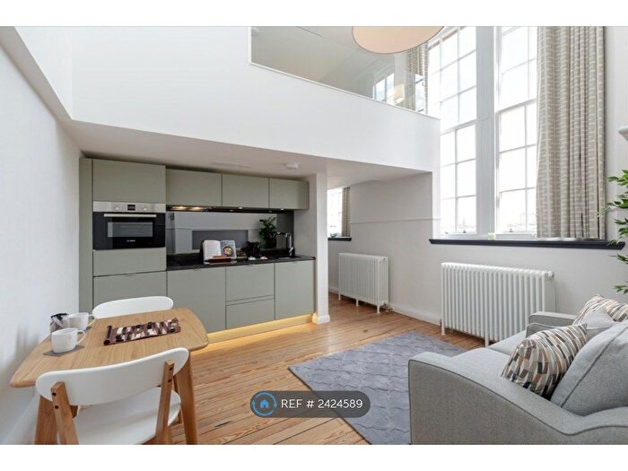 1 Bedroom Flat To Rent In Mcdonald Road, Edinburgh, EH7