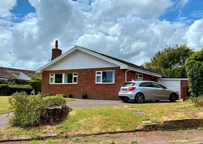 3 Bedroom Detached Bungalow To Rent In Mount Way, St. Weonards, Hereford HR2