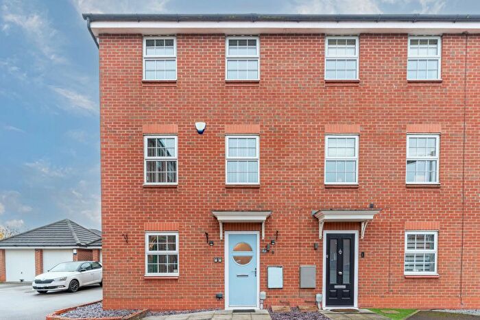 5 Bedroom End Of Terrace House To Rent In Calthwaite Drive, Brough, HU15