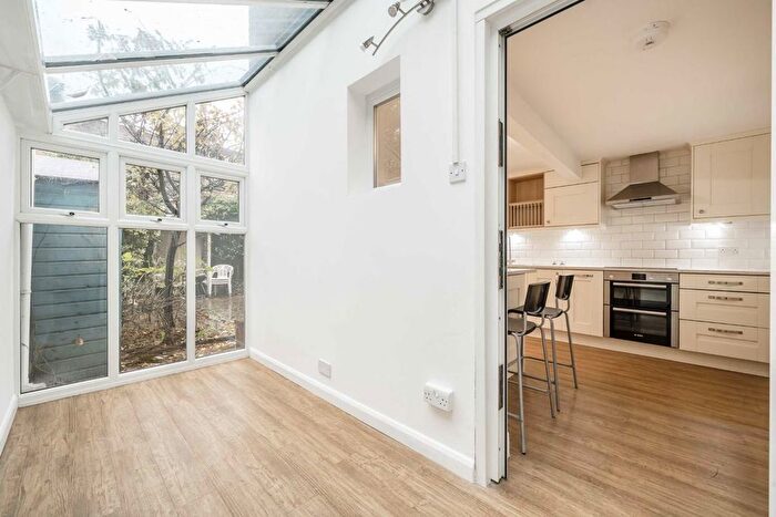 5 Bedroom Property To Rent In Eyot Gardens, London, W6