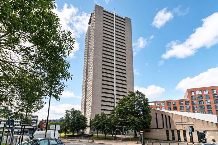 2 Bedroom Flat To Rent In Clydesdale Tower, Holloway Head, Birmingham, B1