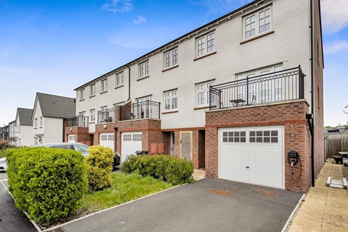 4 Bedroom Semi Detached House For Sale In Homington Terrace, Badbury Park, SN3