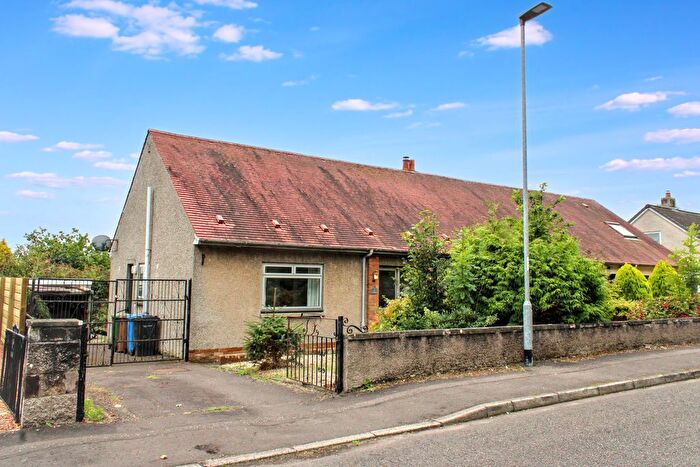 3 Bedroom Semi-Detached House For Sale In The Glebe, Clackmannan, FK10