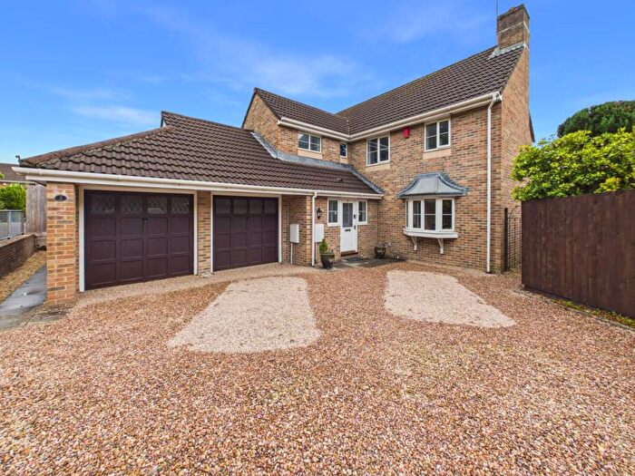 5 Bedroom Detached House For Sale In Coed Y Wenallt, Rhiwbina, Caerdydd, CF14