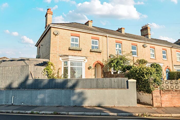 4 Bedroom End Terrace House For Sale In Mountway Road, Bishops Hull, TA1